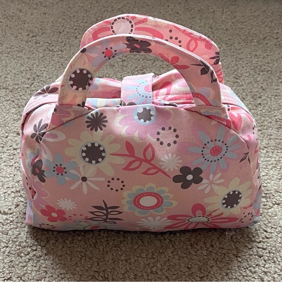 Melissa & Doug Doll Diaper Changing Set & 11 NB diapers 👶 🍼👶🧷 - Picture 13 of 16